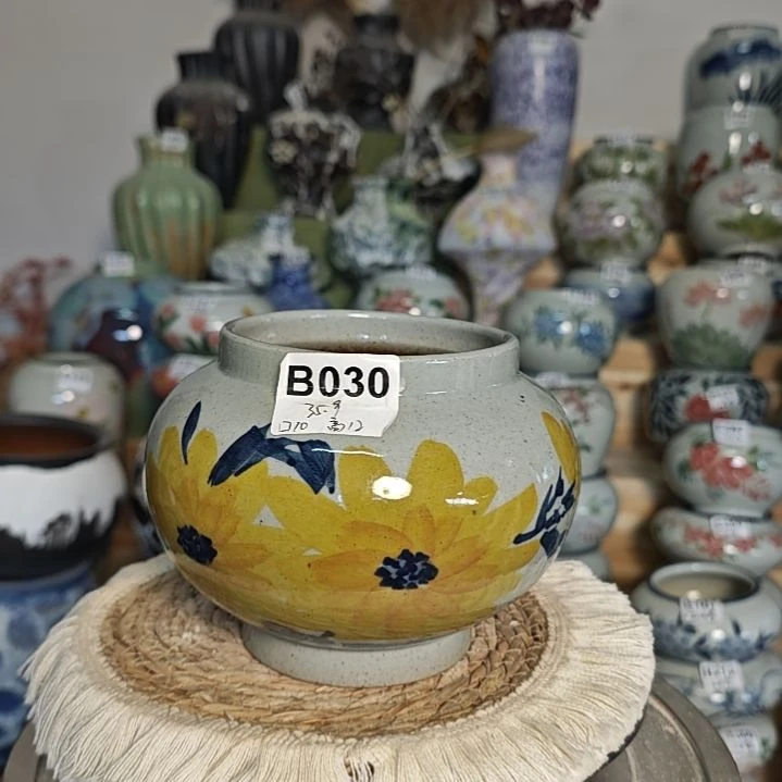 微瑕 有孔 景德镇手工陶瓷制品 B030