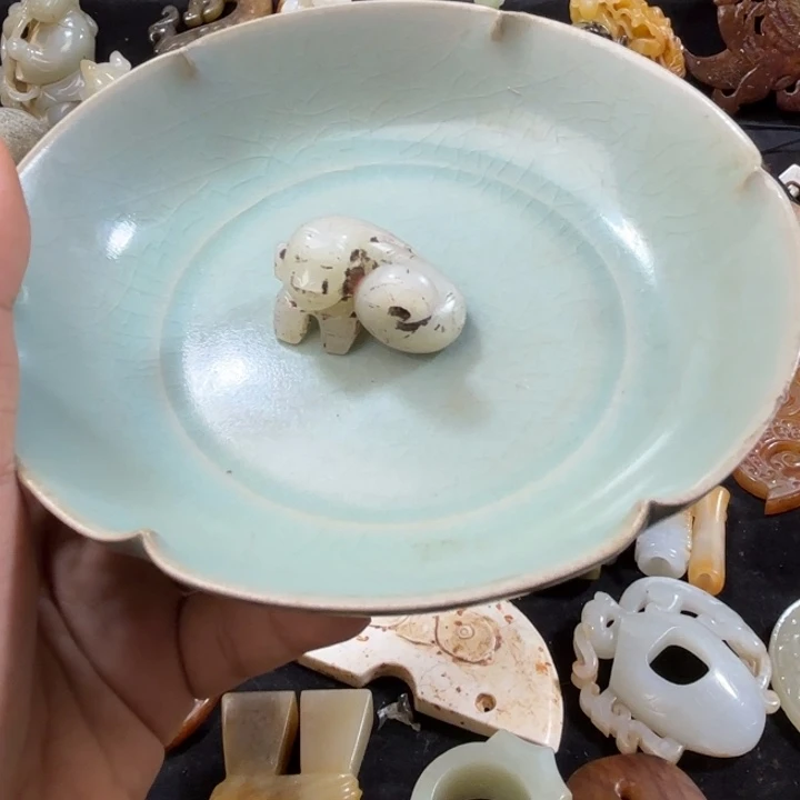 大***刚摆件瓷玉111111111