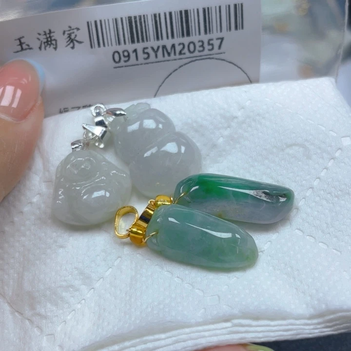 吊坠(不含链)未镶嵌翡翠
