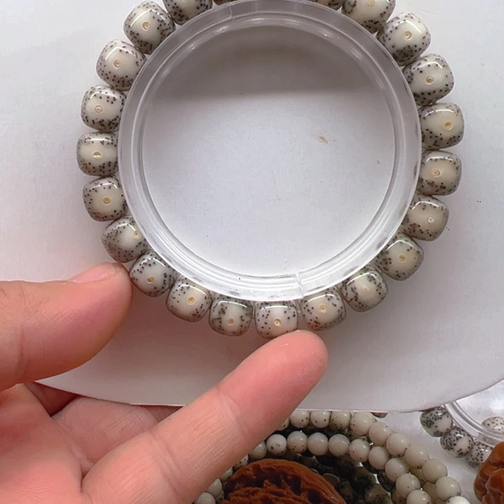 手串星月菩提10丹凤眼