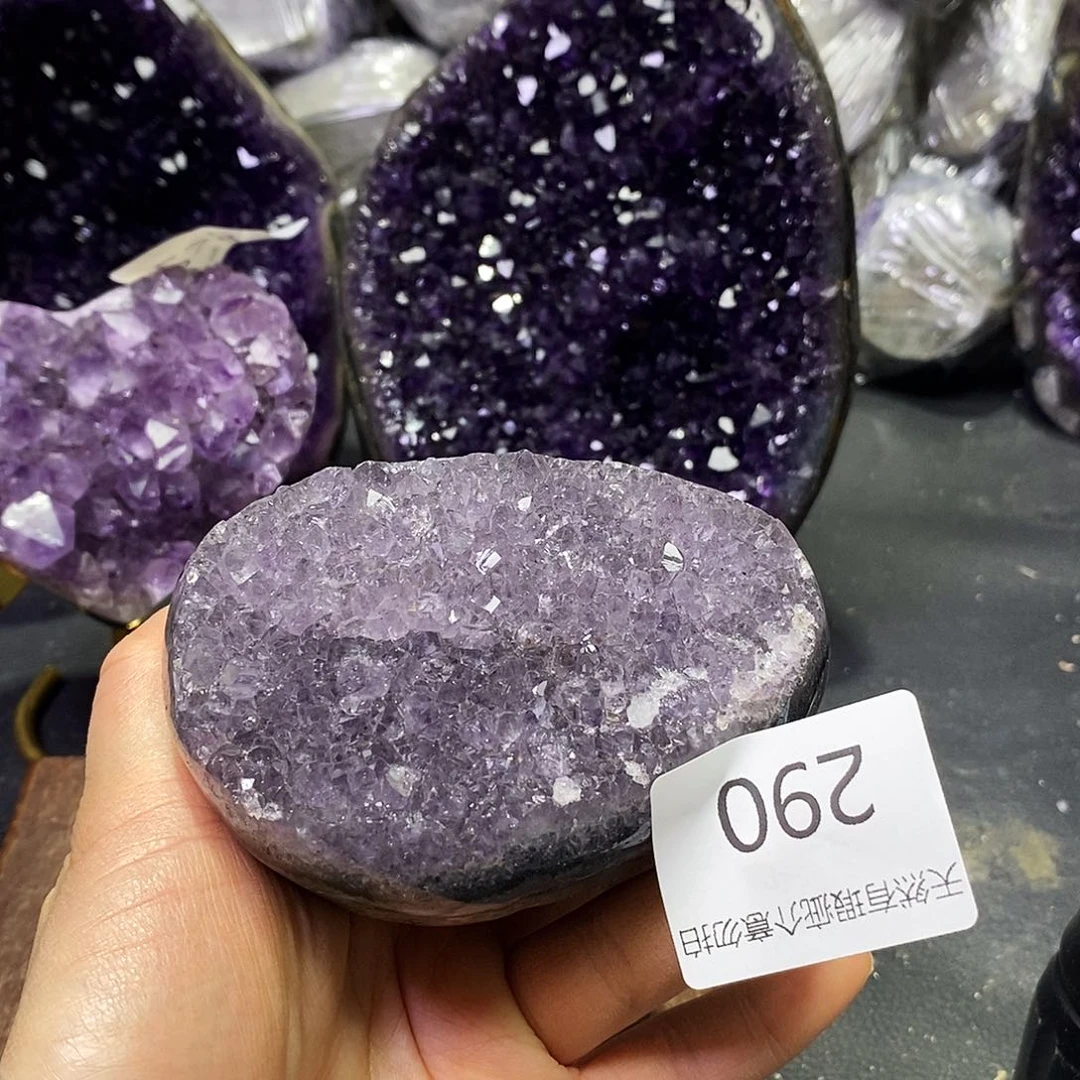 未镶嵌水晶大型摆件（非配饰）