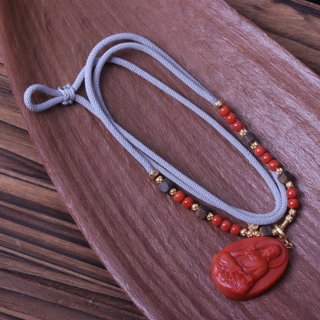 精美南红玛瑙精工雕刻阿弥陀佛吊坠一个y068