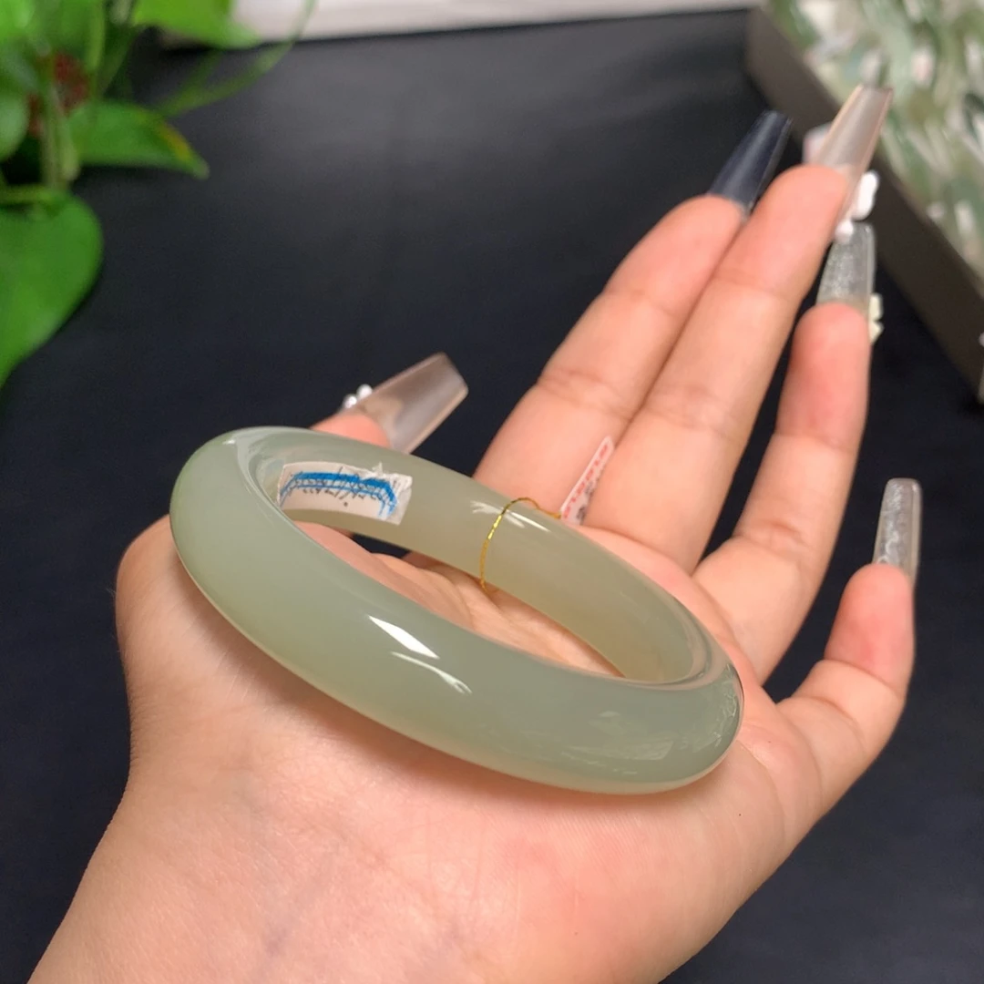 和田玉手镯未镶嵌53