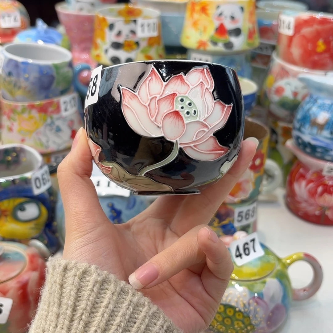 瓷片兔兔好可爱啊我