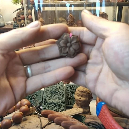 泥塑咖啡香方六瓣花小香牌开播福利价