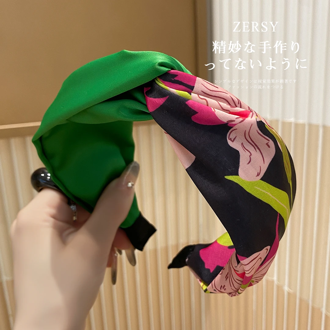 高级感多巴胺印花发箍复古交叉发卡外出百搭发捆洗脸压发头箍头饰