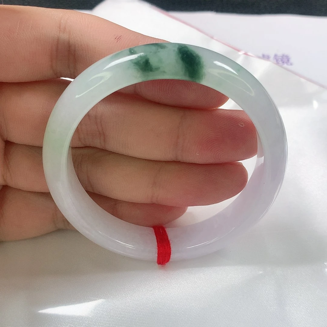 翡翠手镯未镶嵌335号