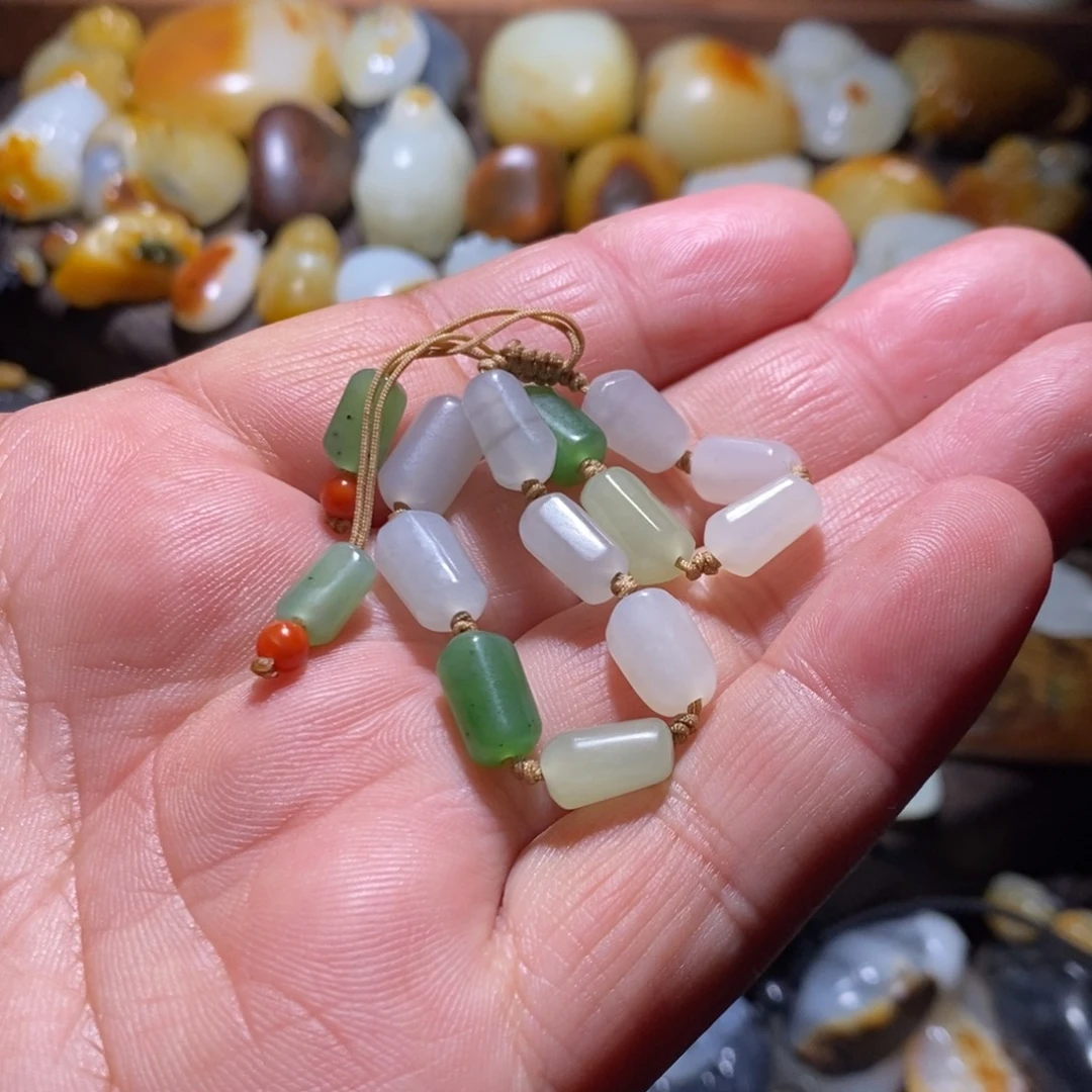 @***好和田玉未镶嵌颈饰