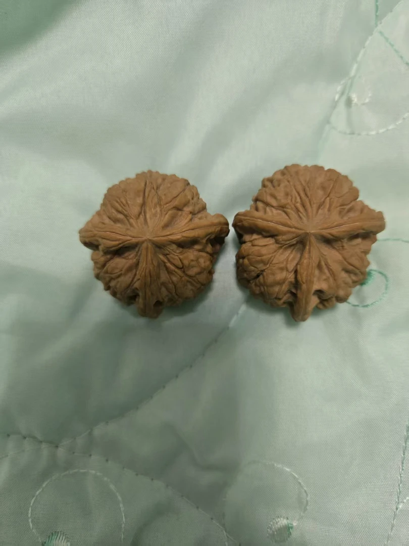 42尺寸玉玺三棱无拼接