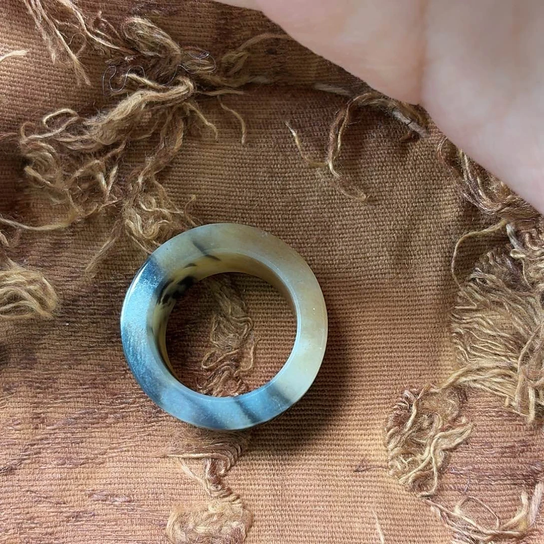 和田玉（糖玉）未镶嵌戒指