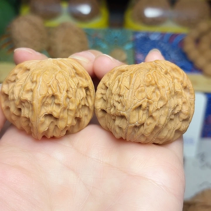 文玩核桃吊坠磨盘