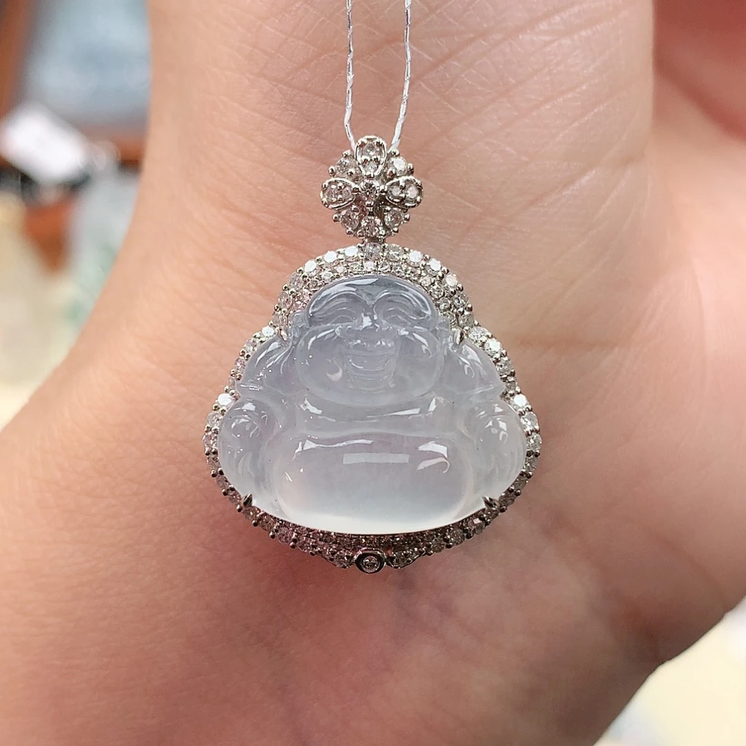 颈饰18K金镶嵌翡翠佛公