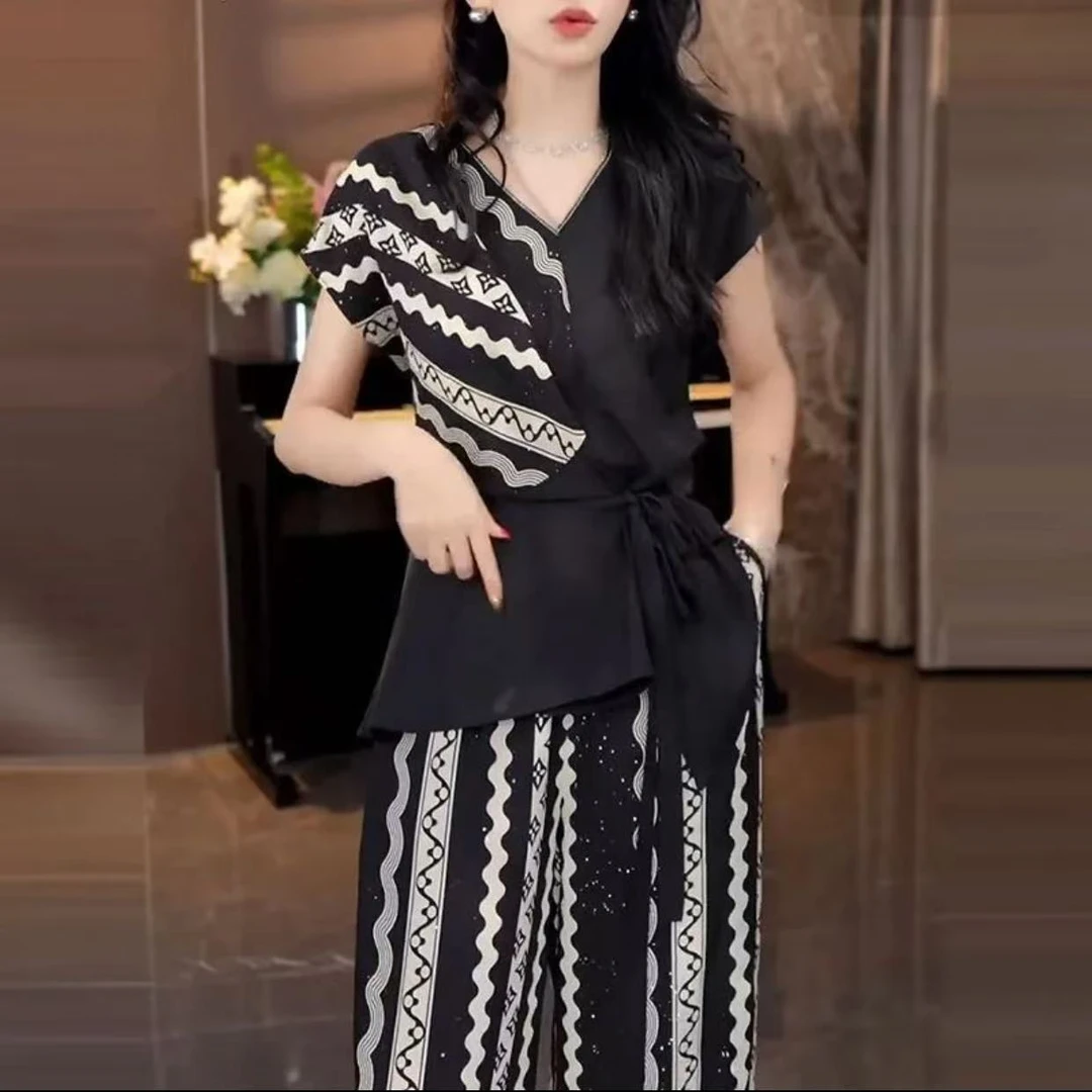 套装女时尚气质夏季新款设计感收腰休闲上衣休闲百搭阔腿裤两件套