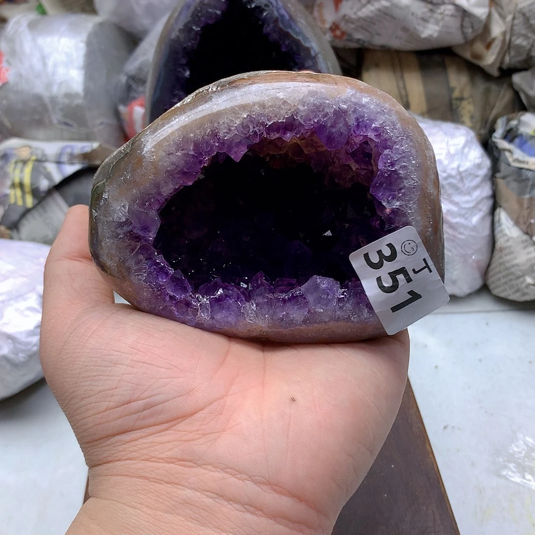 紫晶大型摆件(非配饰)未镶嵌