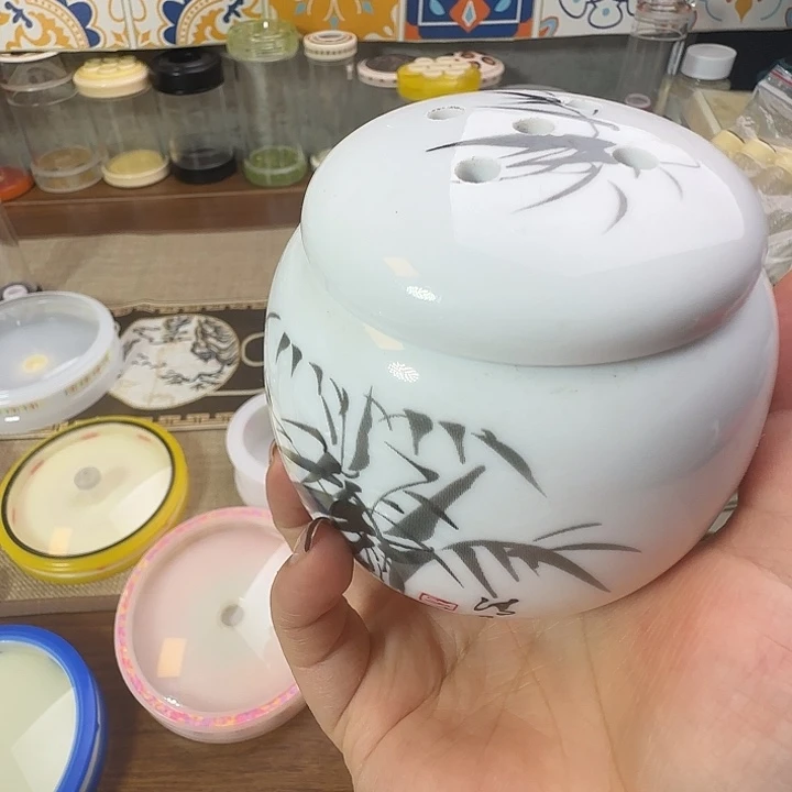 鸣虫虫具一个～～～～