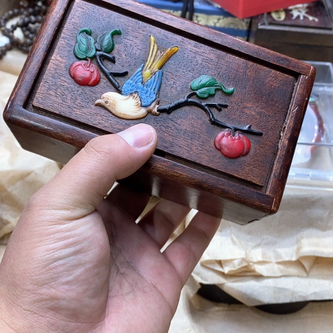 大叶紫檀（黑酸枝木类）