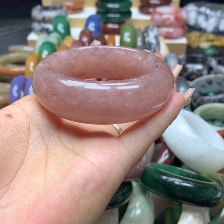 未镶嵌手镯石英质玉月*