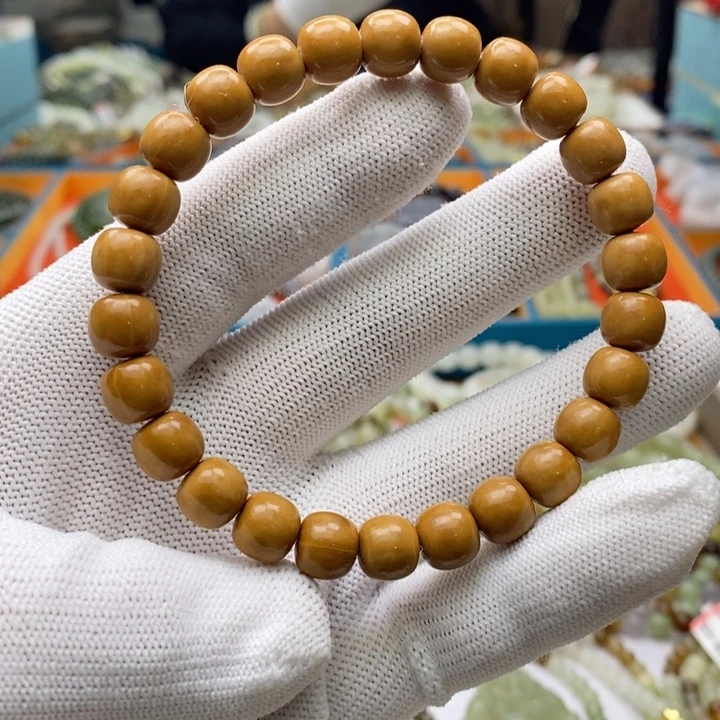 和田玉未镶嵌手串