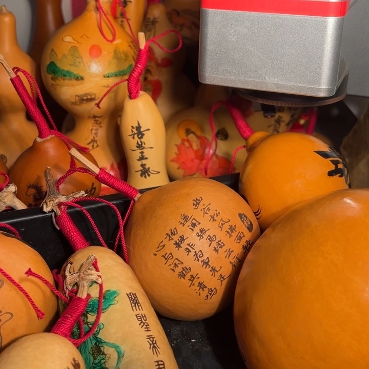 葫芦雕刻私人订制