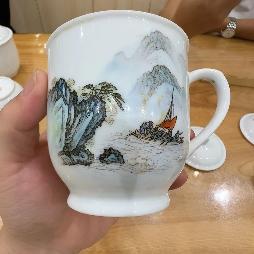 用**定景德镇陶瓷艺术品