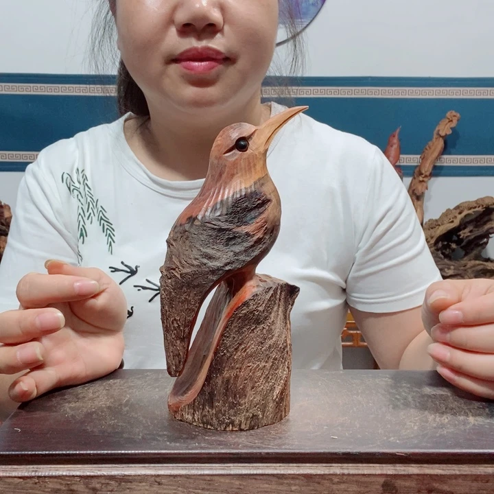 木人**态百年树的设计风格