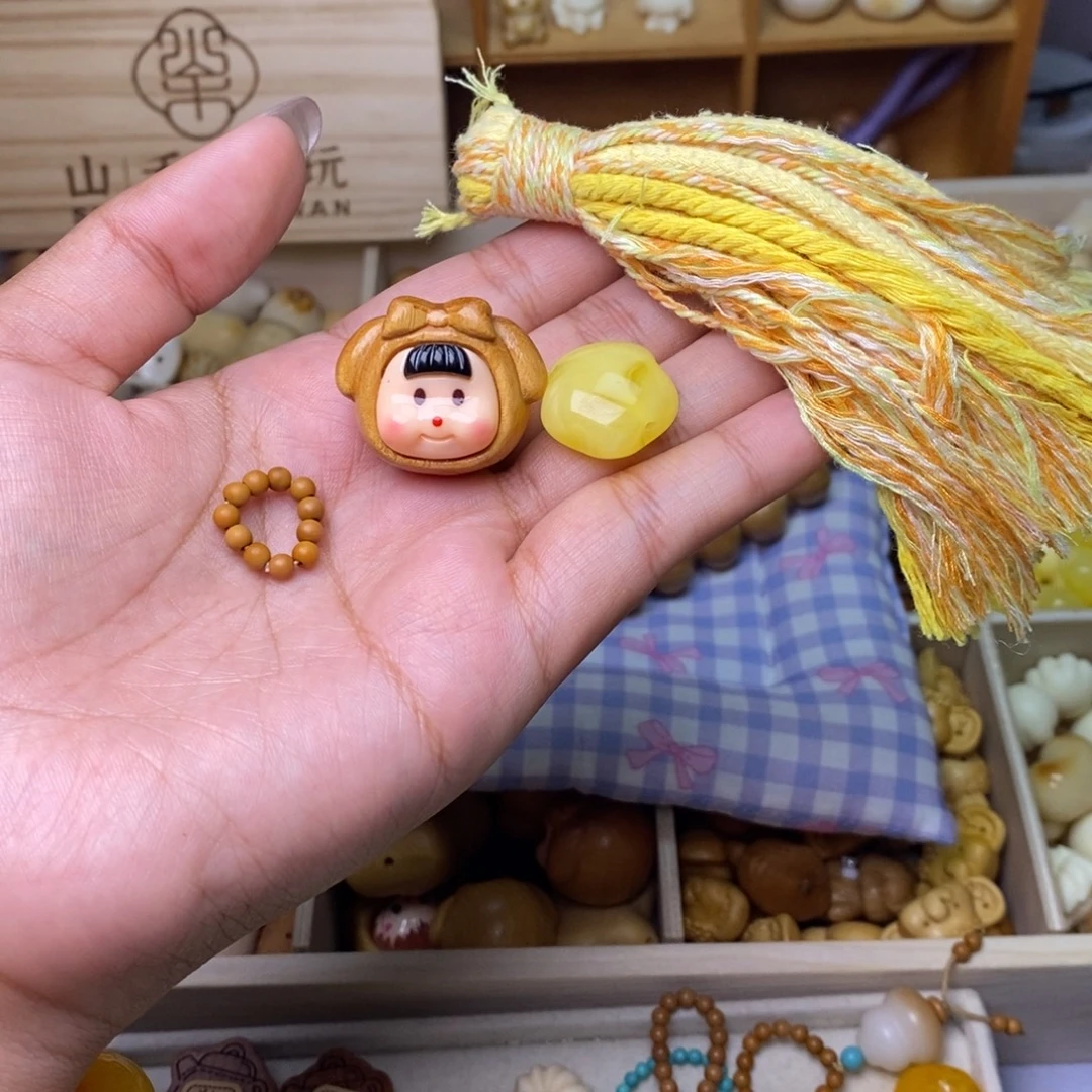 小***干猴头核桃吊坠多妹 仿蜜星 橄榄核卡 金桂流苏