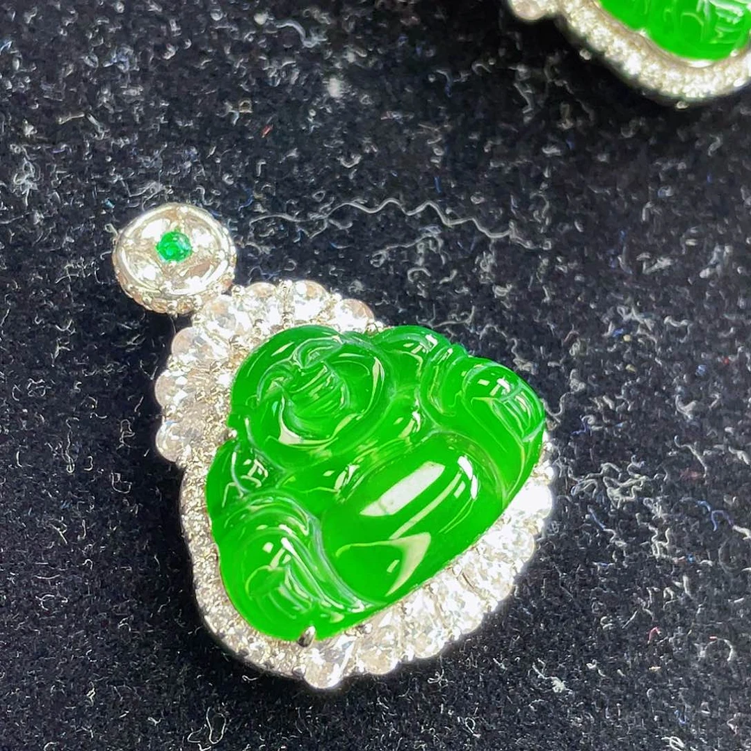 翡翠吊坠(不含链)未镶嵌