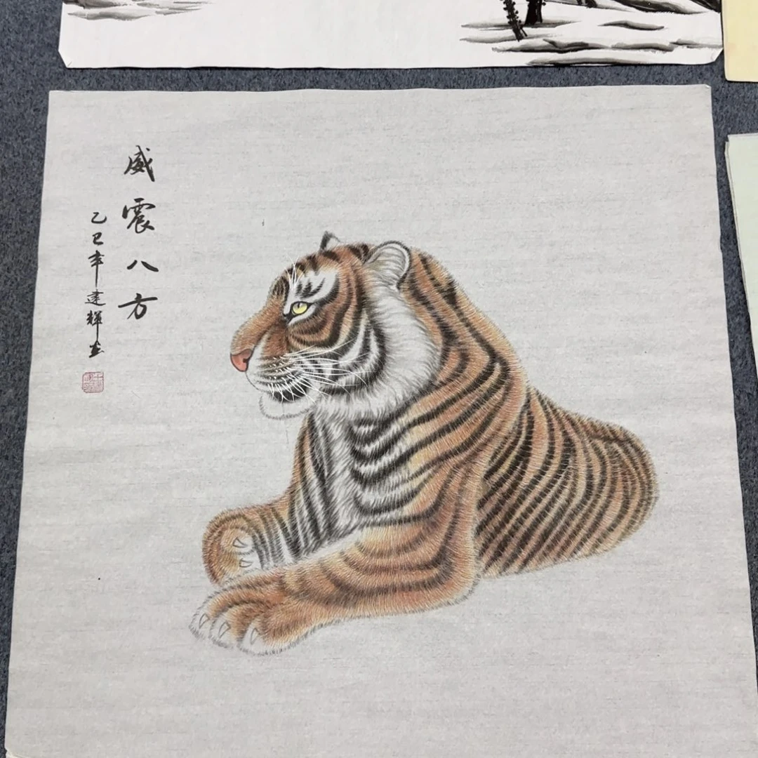 国画尺寸70X70手绘作品