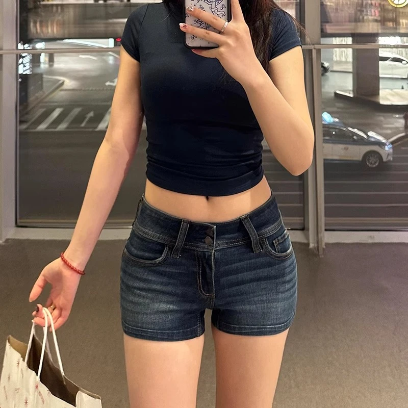 雪千羽美式辣妹低腰丰胯牛仔短裤女2025夏季新款复古a字包臀热裤