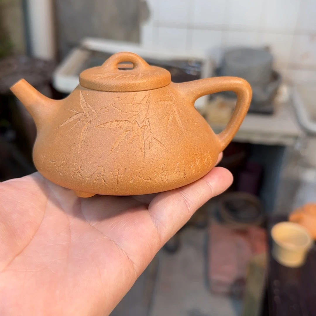 紫砂茶壶不***?微瑕的壶