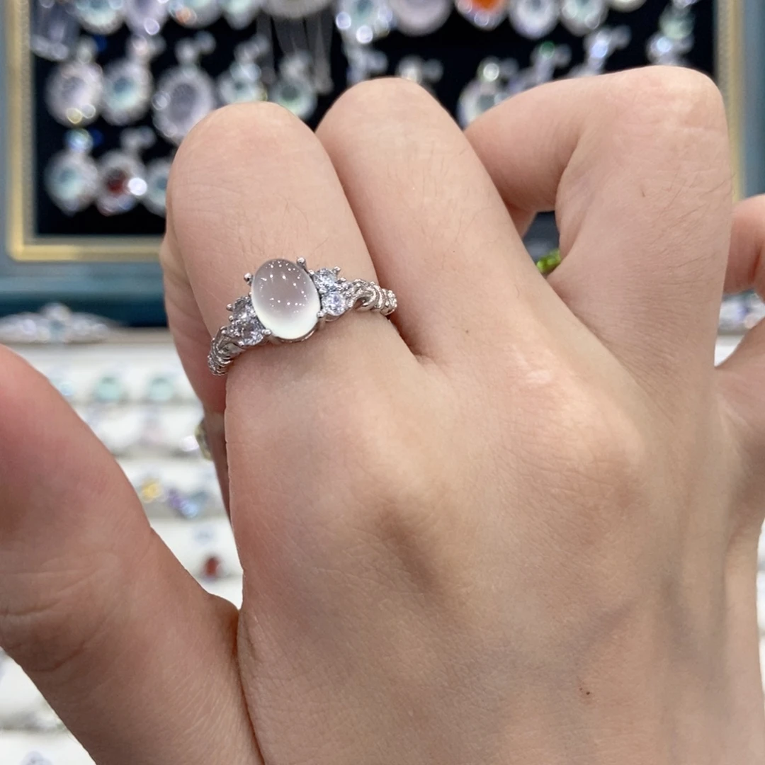 银S925镶嵌蛇纹石玉戒指