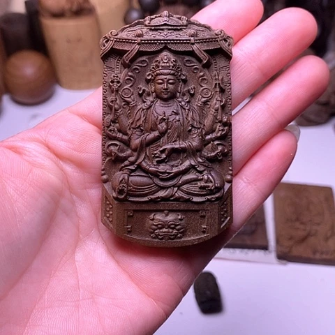 檀香木吊坠檀香精工千手观姐姐无事牌