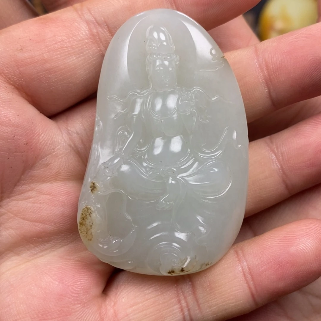 【闪购商品】和田玉未镶嵌挂件新疆和田玉带皮观音挂件