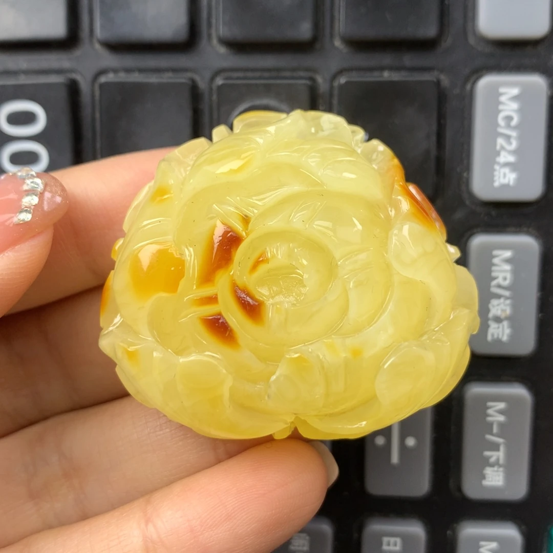 琥珀未镶嵌珠宝奇石