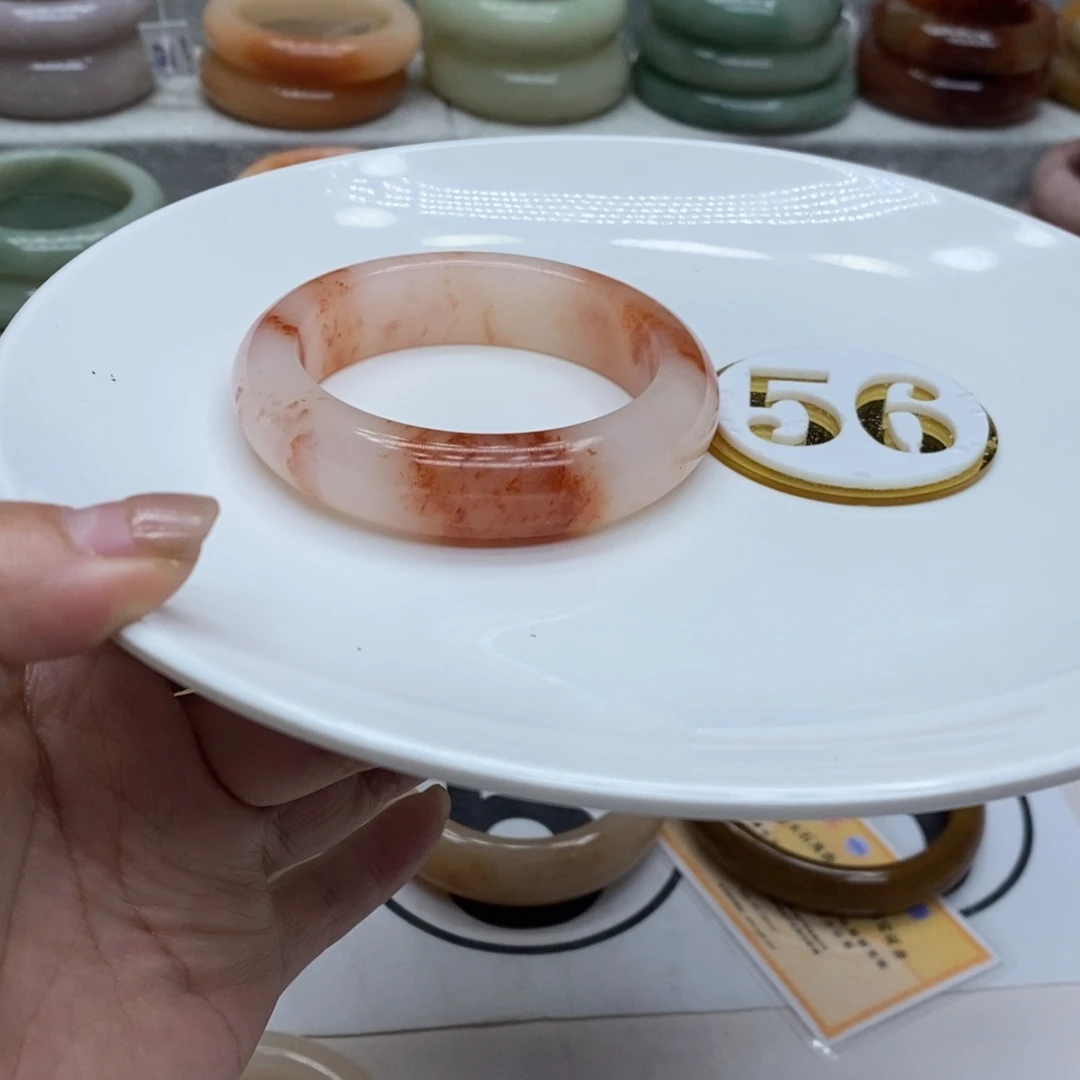 石英质玉未镶嵌手镯