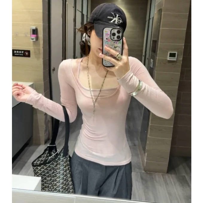 梦优莱韩系纯欲风假两件吊带长袖T恤女秋季修身显瘦独特漂亮小衫