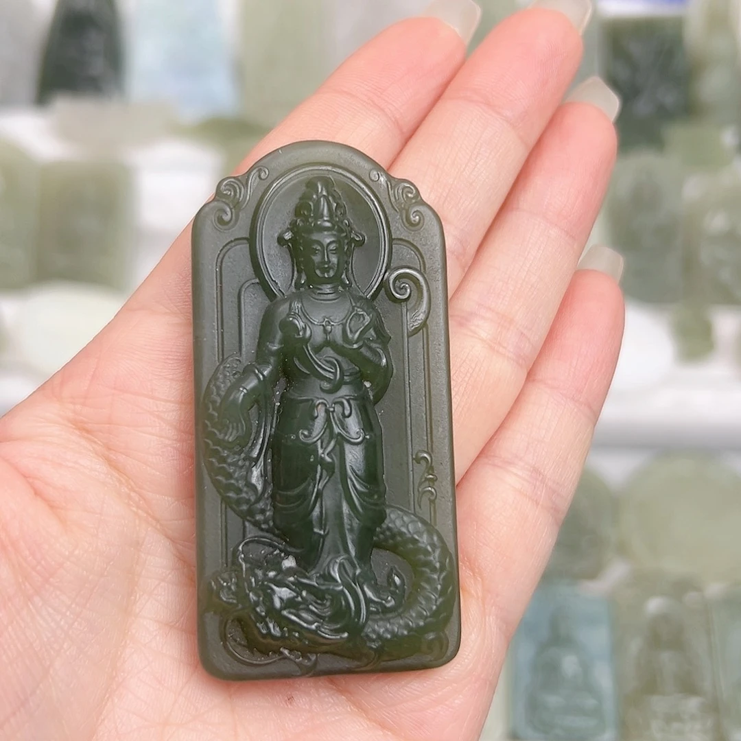 颈饰未镶嵌和田玉阿***下