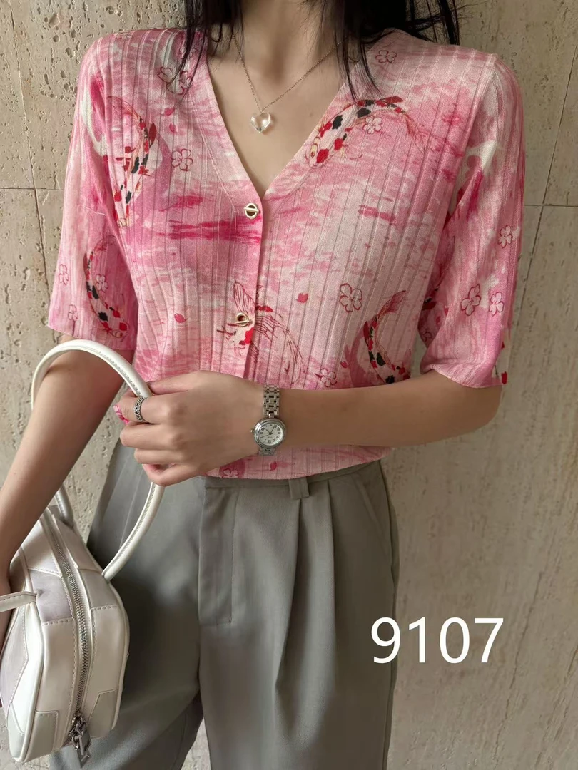 高级感气质短袖t恤女2025夏季新款设计感水溶印花别致上衣2132
