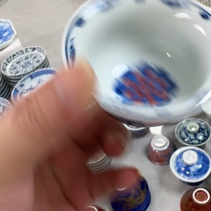 瓷片釉里红曼陀罗花客杯景德镇