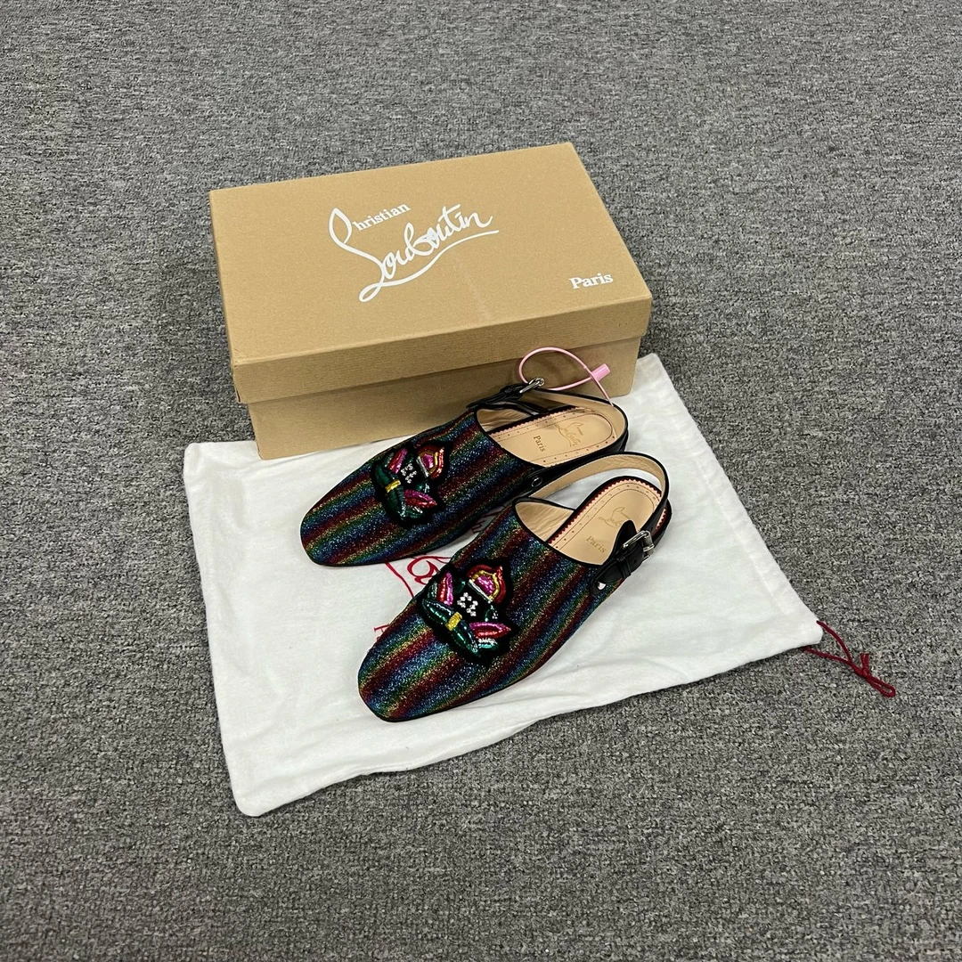 99新 AMIPARIS CL红底平底鞋37.5 码