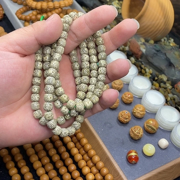 星月菩提手串石玉料108