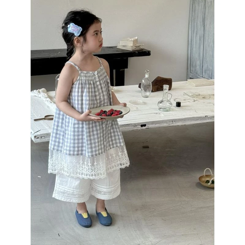 「小岛微风」 文艺格子吊带女童连衣裙 白色裤子