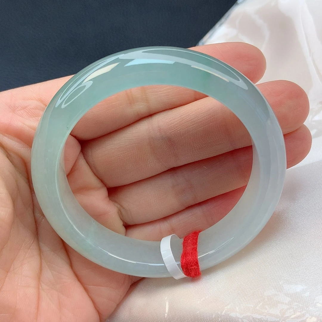 未镶嵌手镯翡翠52圈