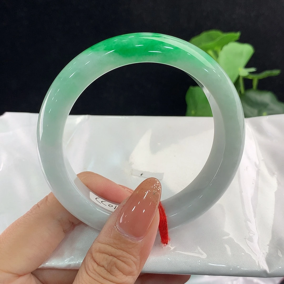 未镶嵌手镯翡翠正60