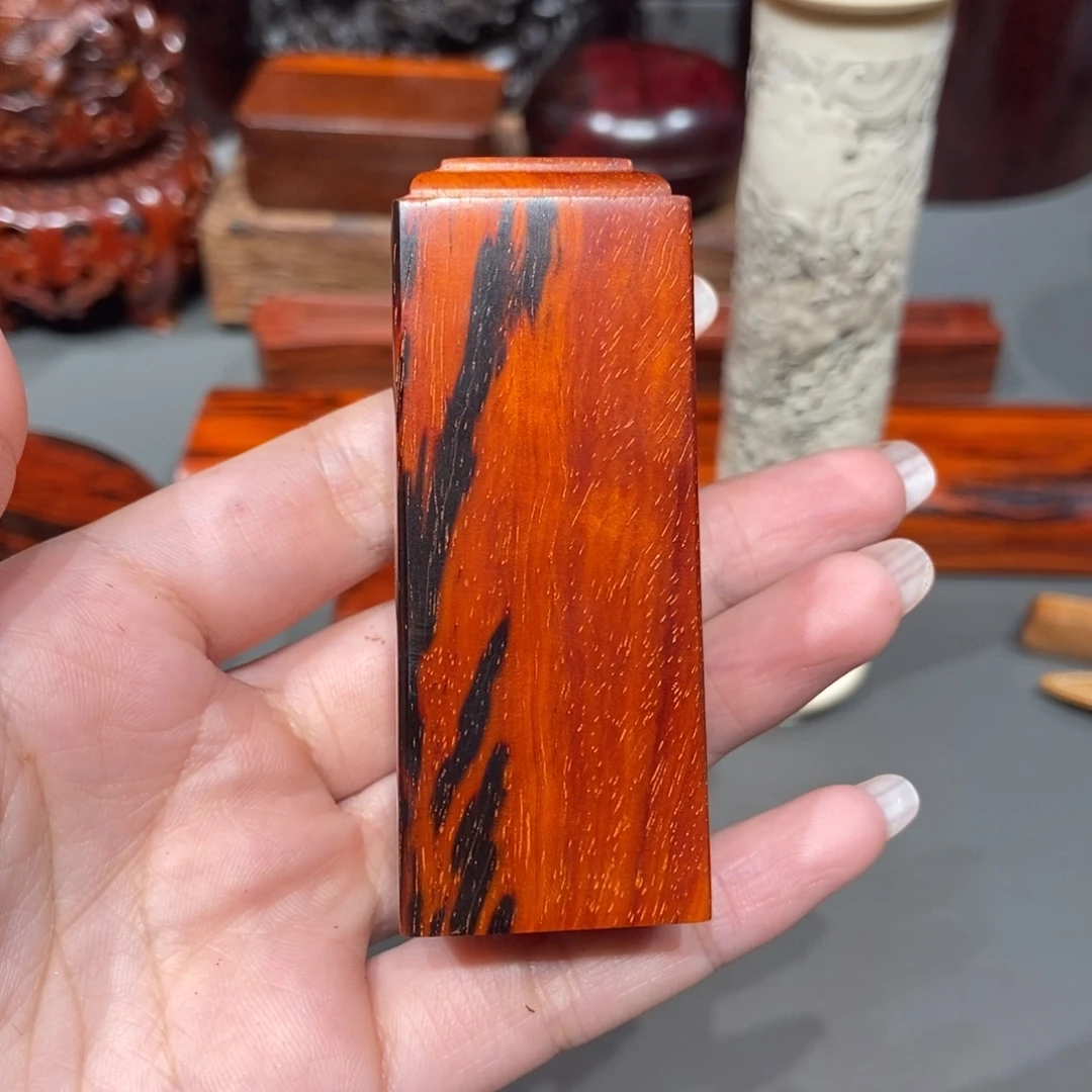 紫檀木类成套家具