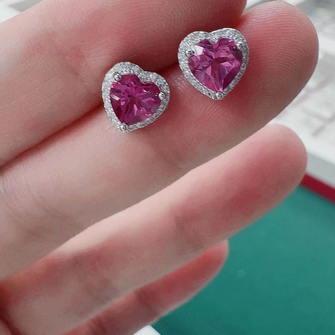 合成立方氧化锆925银耳钉