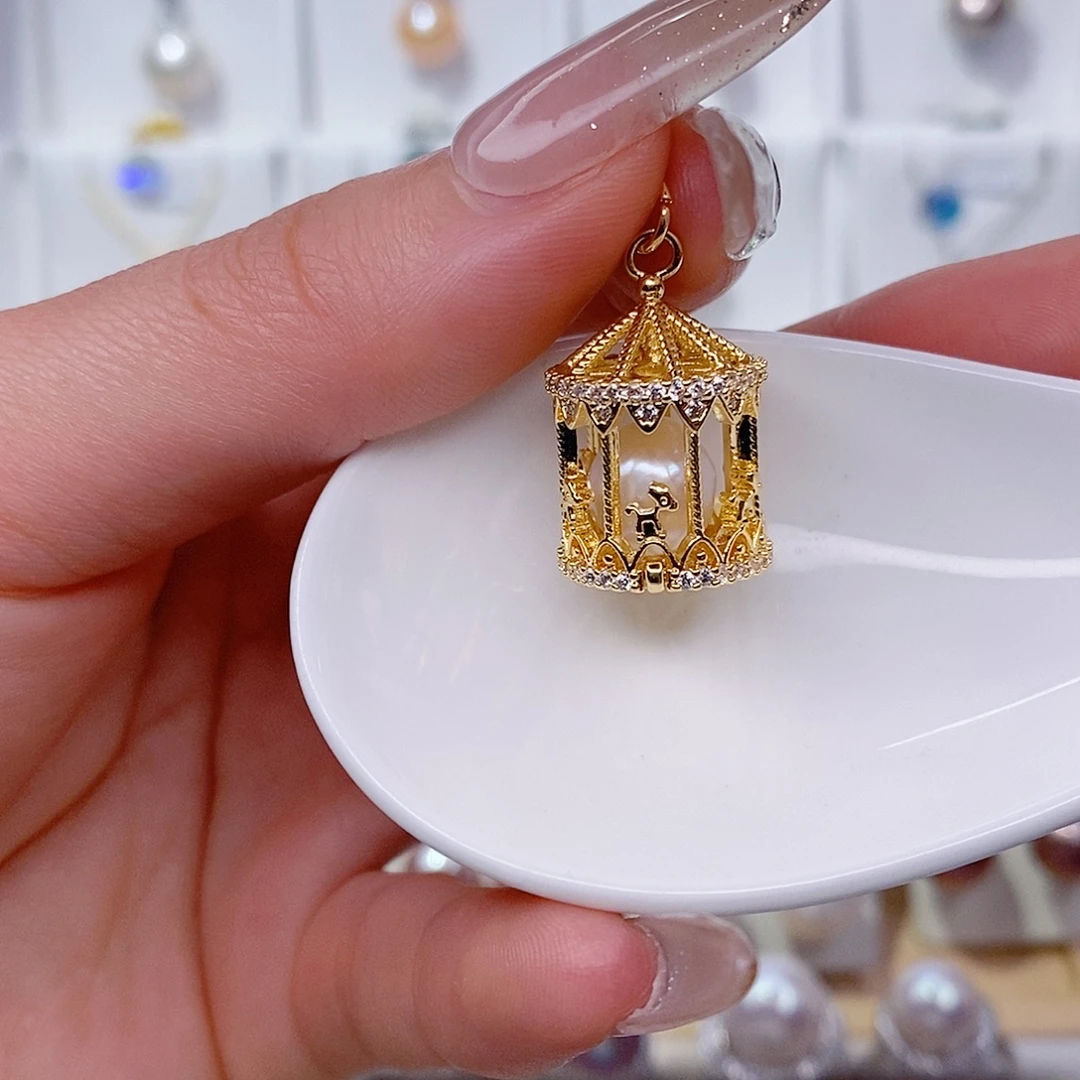 淡水珍珠吊坠(赠链)未镶嵌