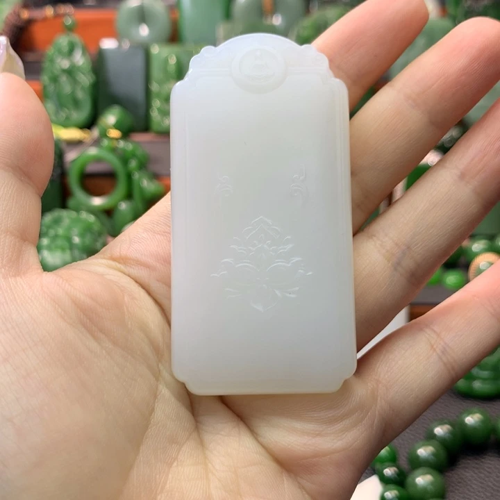 颈饰未镶嵌和田玉G****o