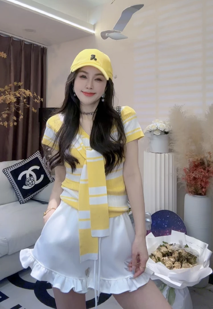 L.X~黄色正肩条纹短袖T恤女夏针织披肩假两件短款修身上衣薄6577