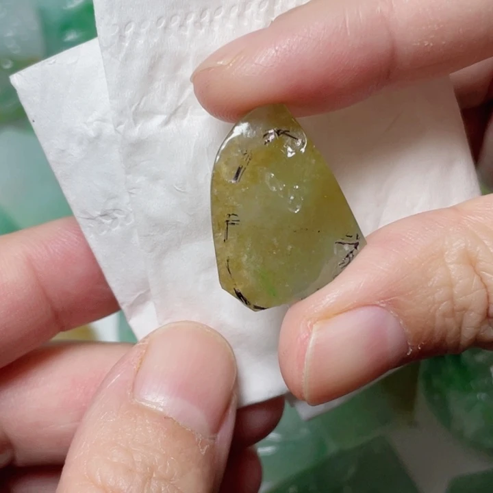 定制翡翠未镶嵌包工
